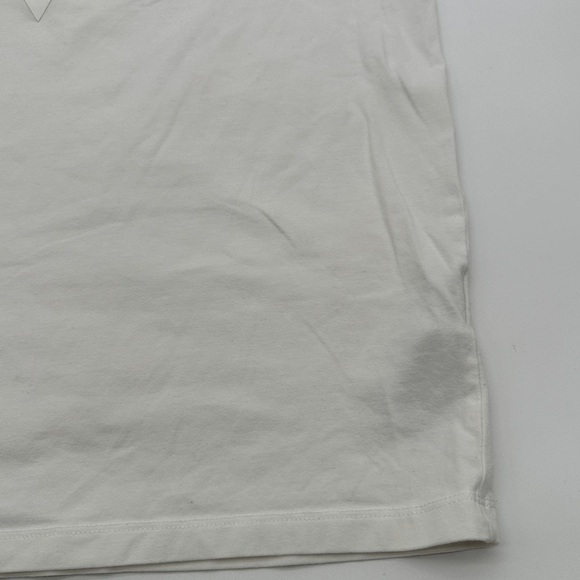 White‎ Guess logo Men’s Tee size medium - Picture 4 of 10